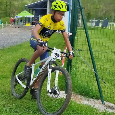 Enzo Anelli Gislot