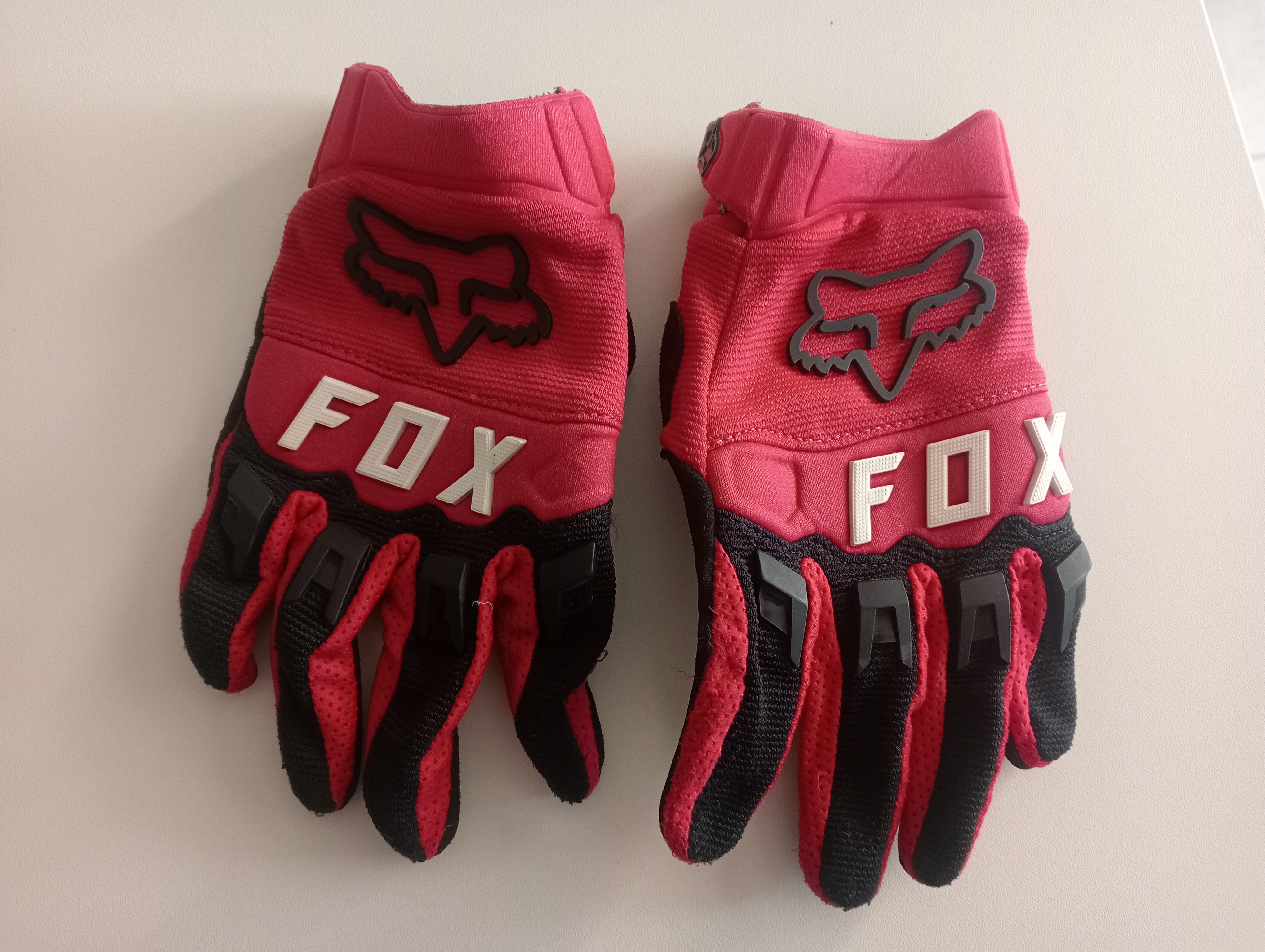 Gants Scott rouge Taille Young L