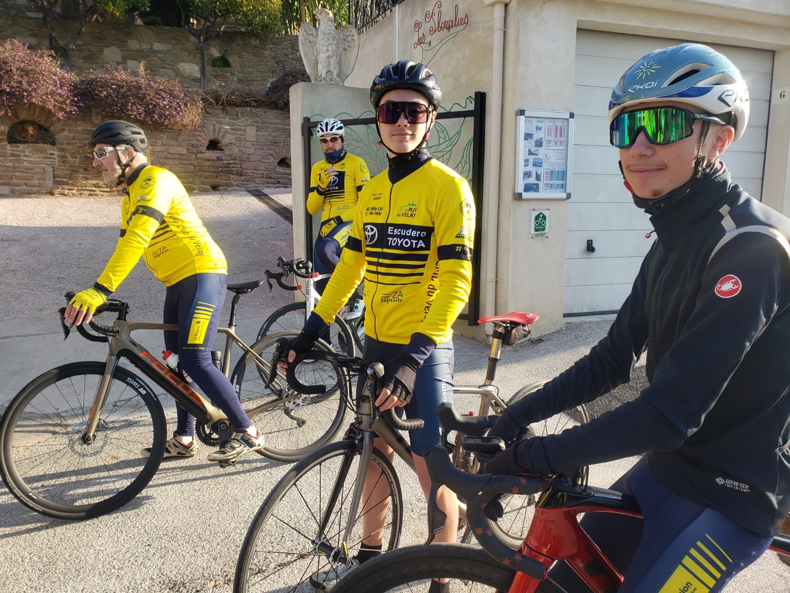 Le Vélo Club du Velay en stage sur la côte d'Azur