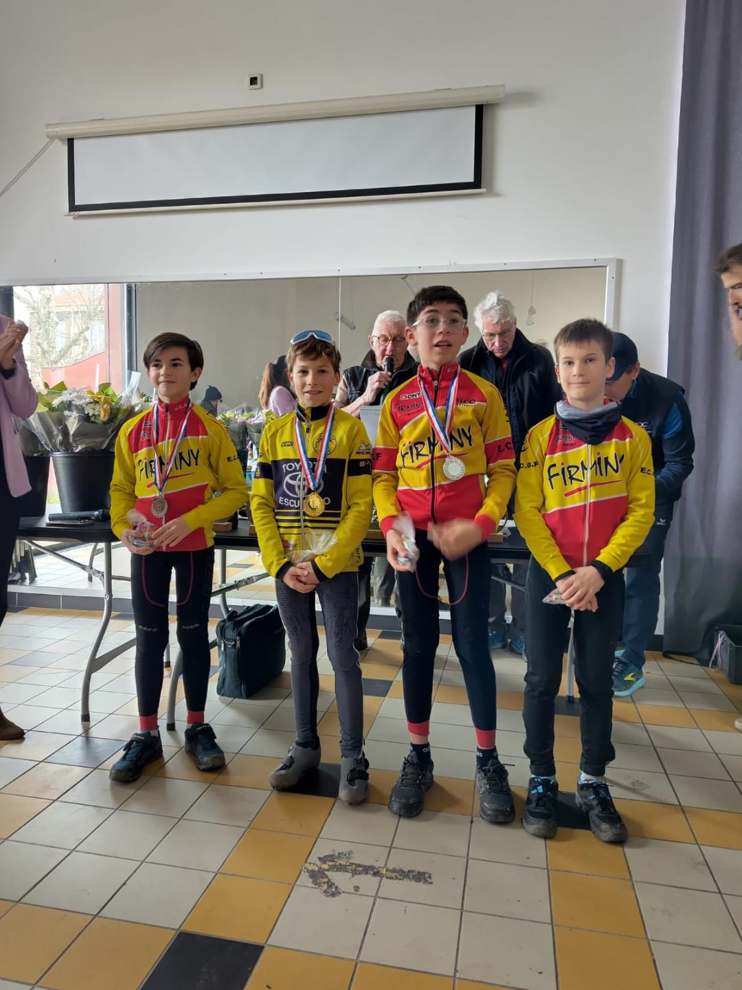 Alban vainqueur à Crêt de Roc