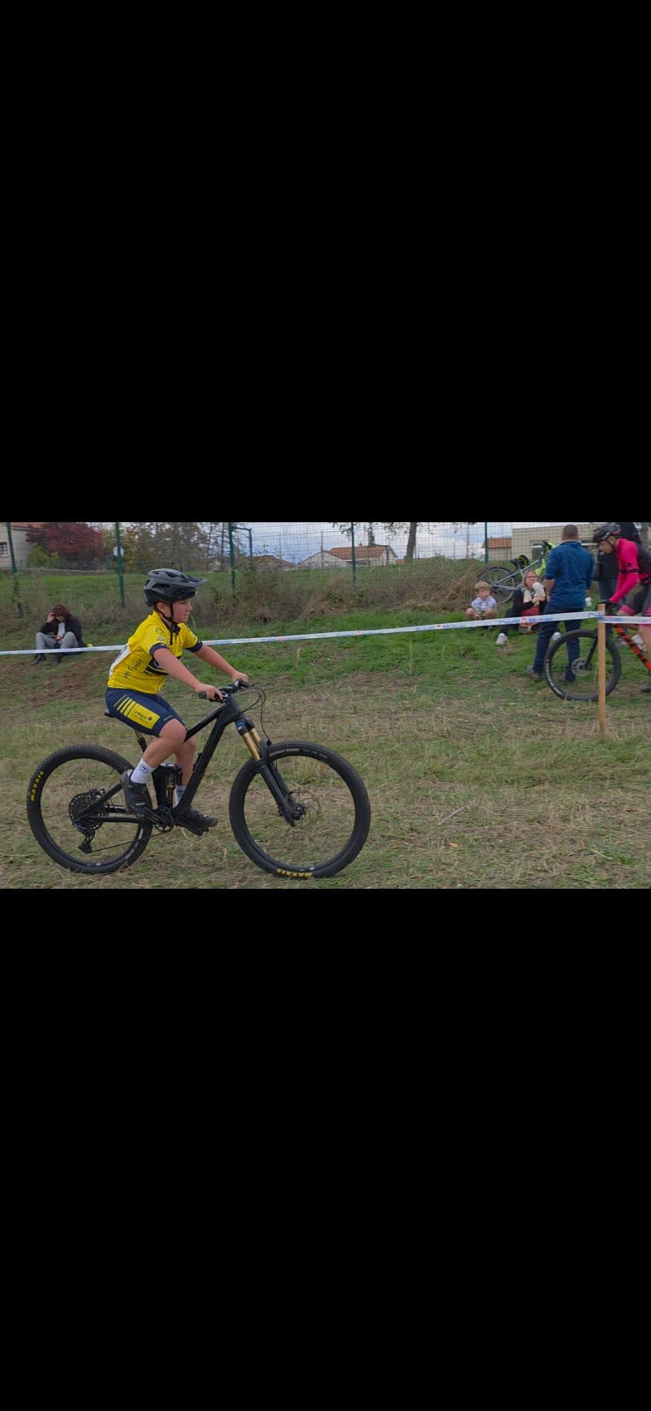 Cyclo-cross : Cascade de victoires et de titres départementaux pour le Vélo Club du Velay