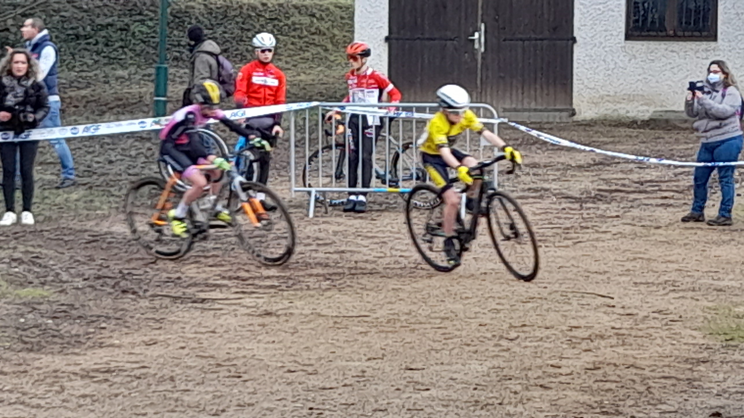 Antoine en plein effort à Charvieu-Chavagnieux