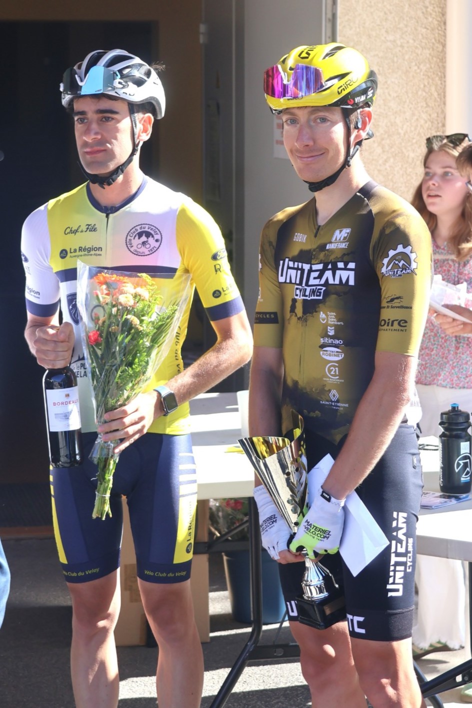 Podium 25-30