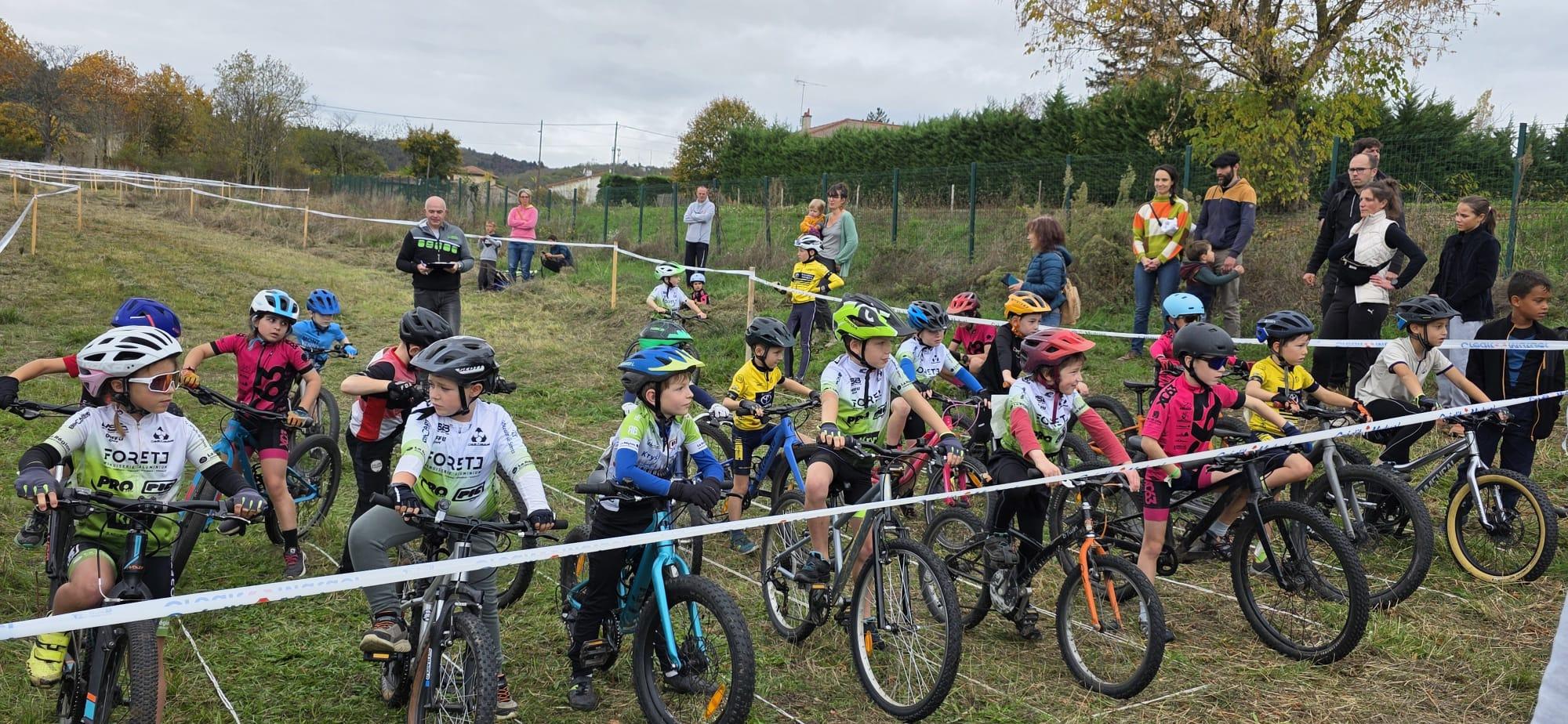 Cyclo-cross : Cascade de victoires et de titres départementaux pour le Vélo Club du Velay