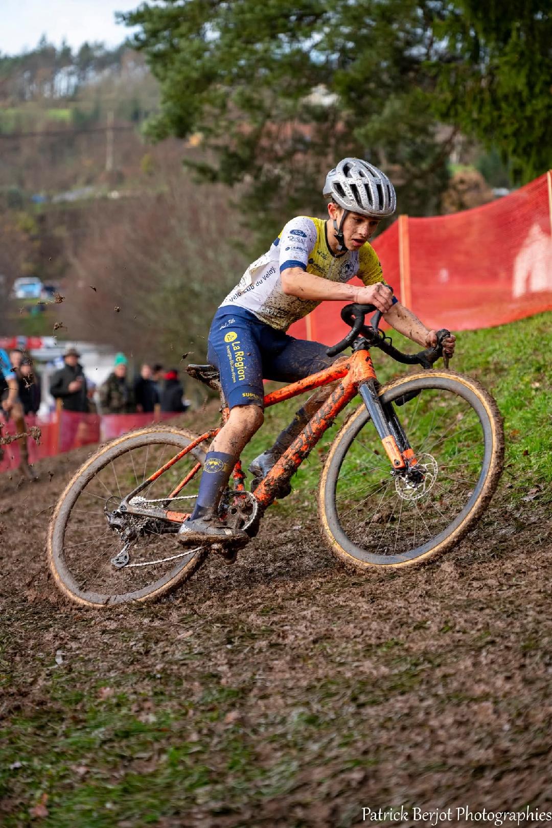 Dérapage contrôlé façon Elio...