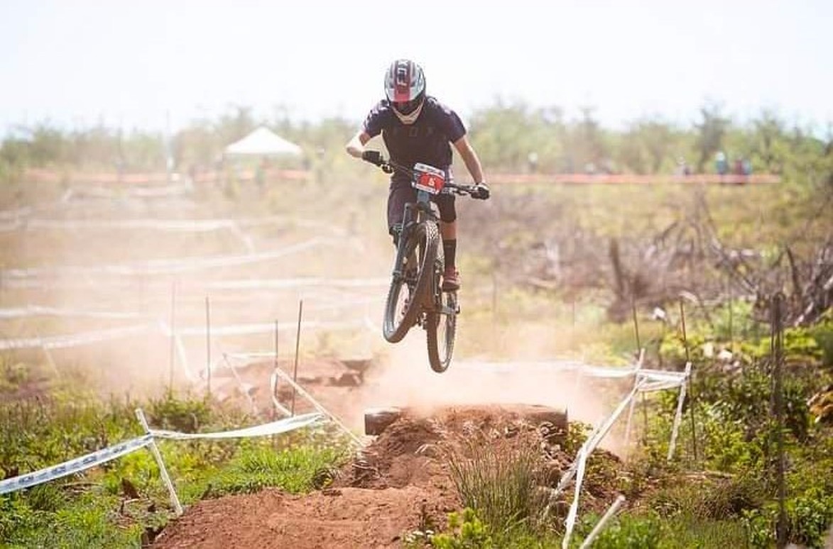 VTT : Les enduristes du Vélo Club du Velay en piste à la Coupe de France à Brassac (Tarn)