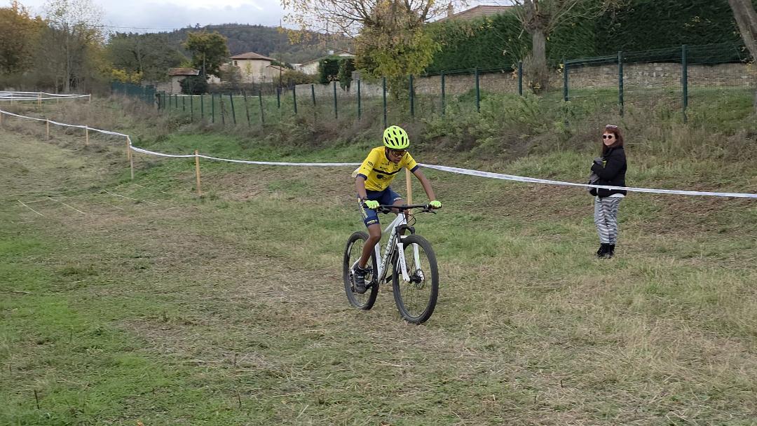 Cyclo-cross : Cascade de victoires et de titres départementaux pour le Vélo Club du Velay