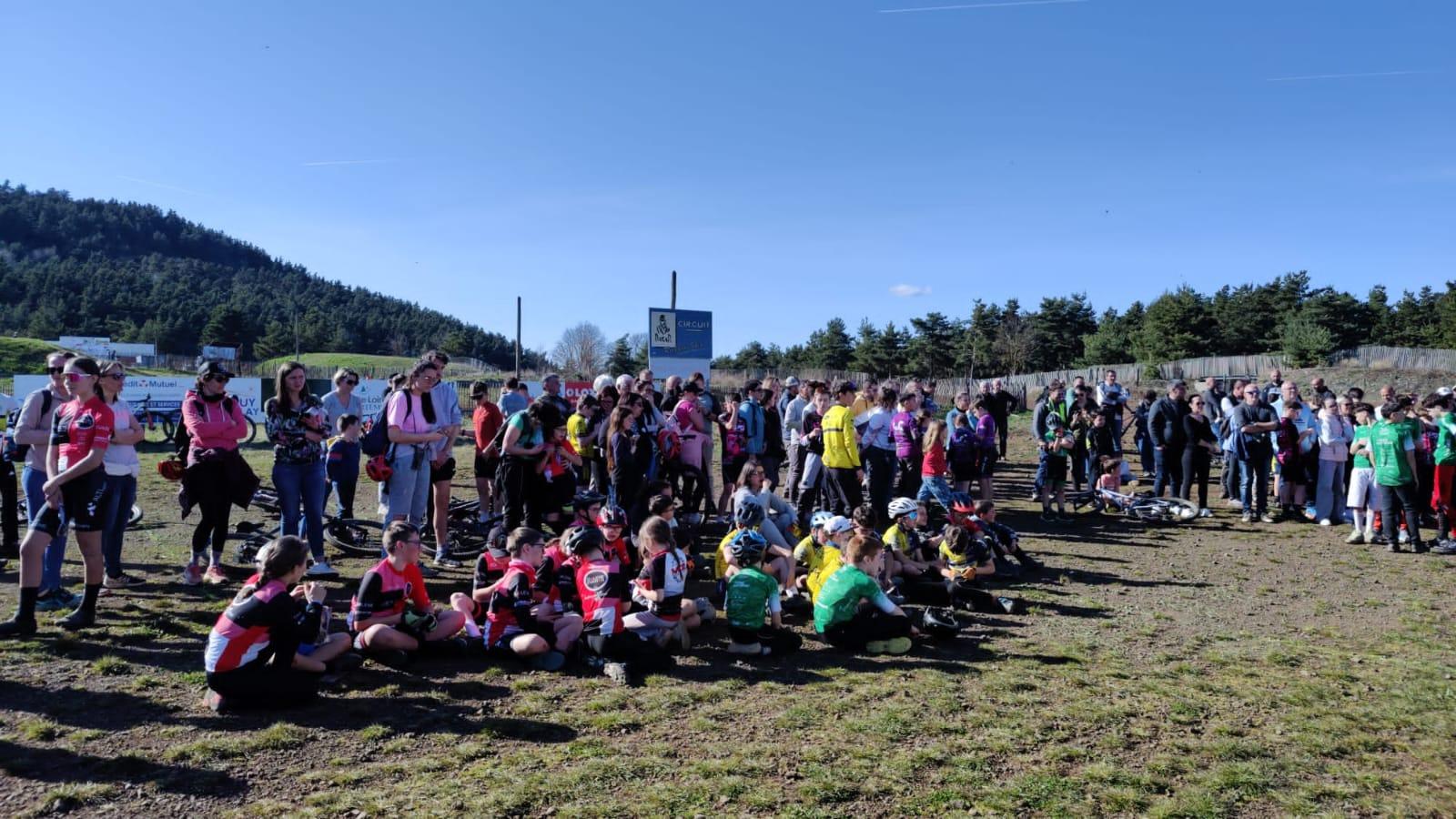 Le Vélo Club du Velay brille sur tous les tableaux au TDJV d'Eycenac
