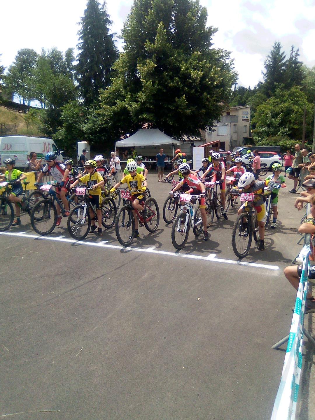 Nathéo et Antoine sur les starting-blocks!