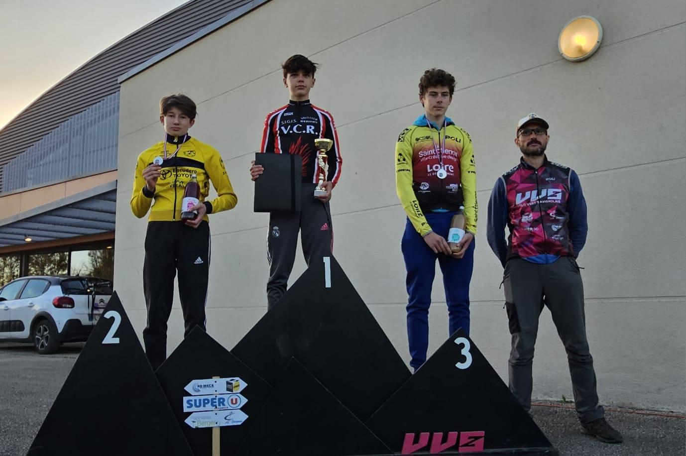 Podium Antoine (U17)