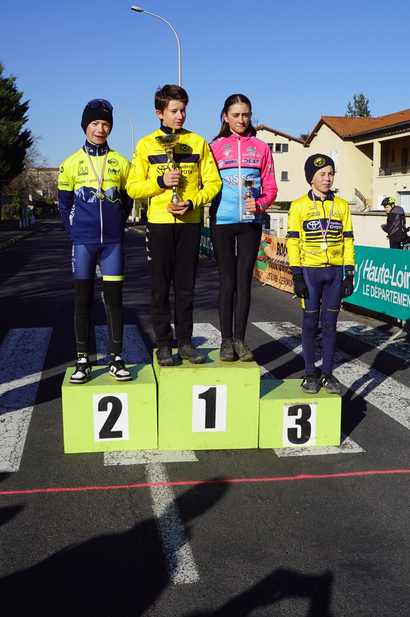 Podium U15