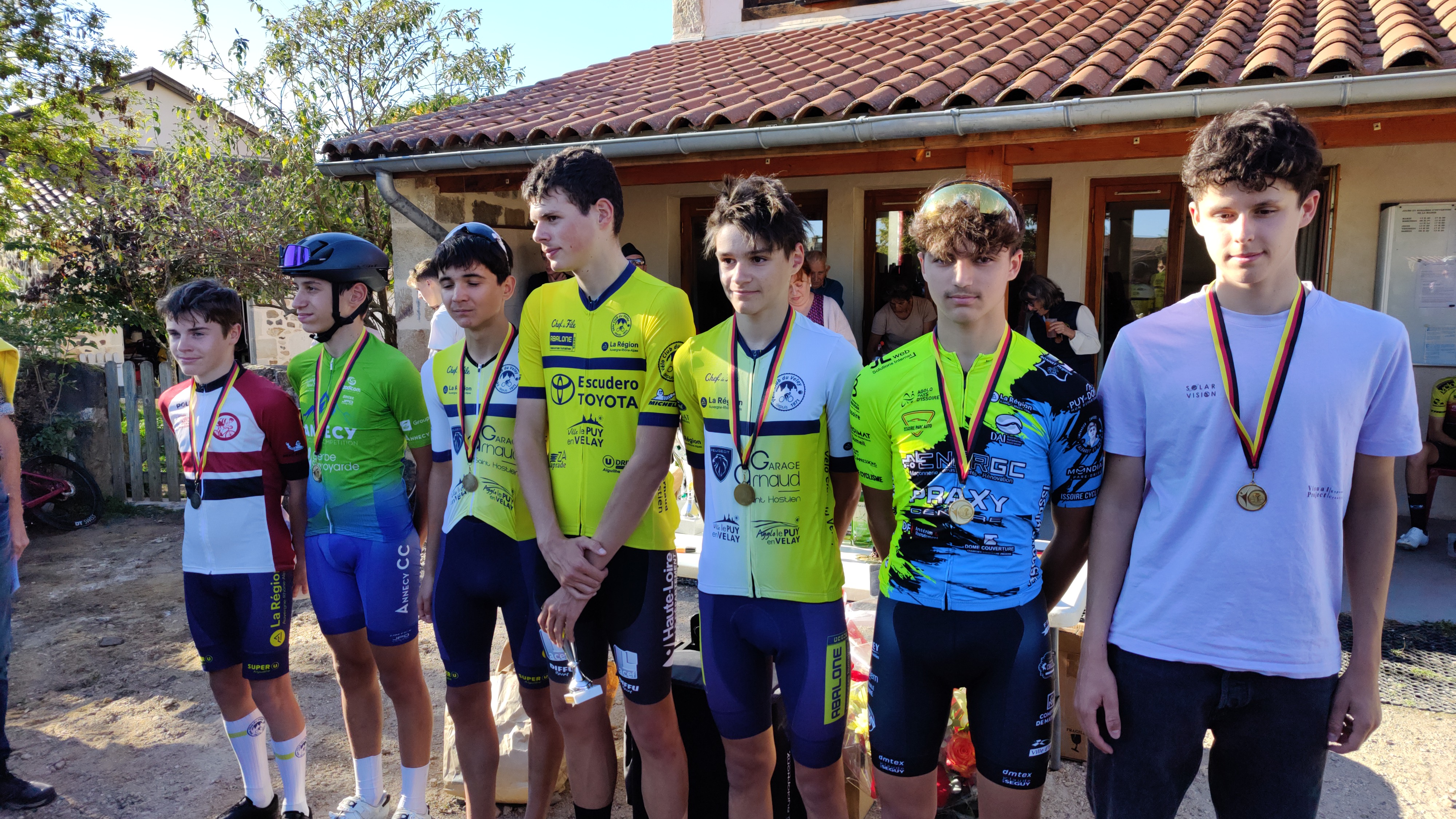 Podium U17