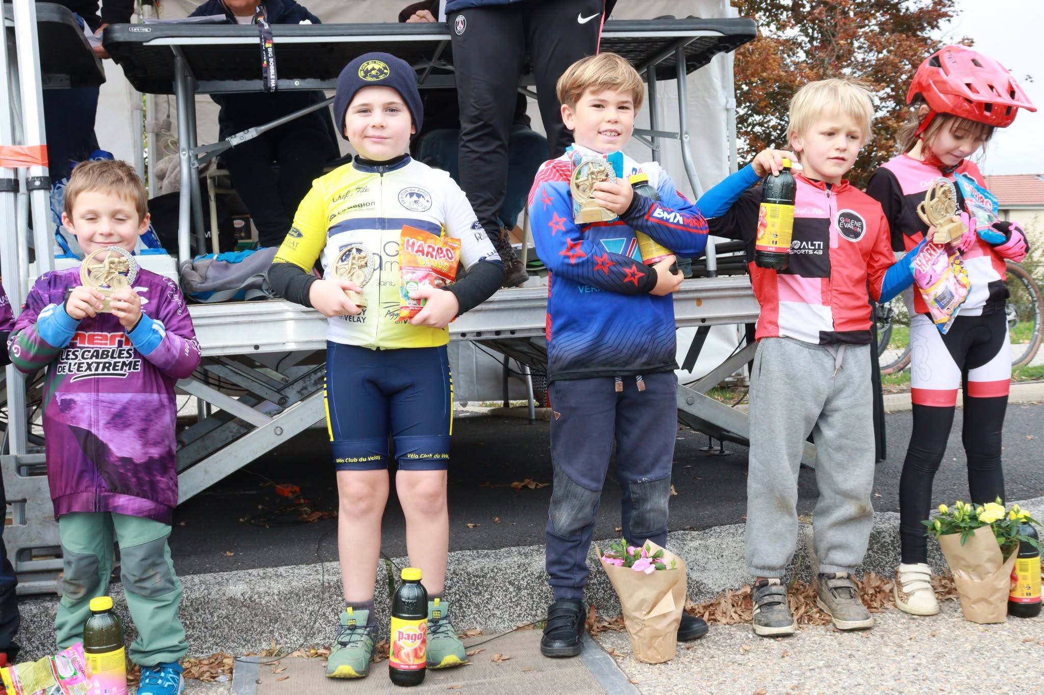 Podium U9